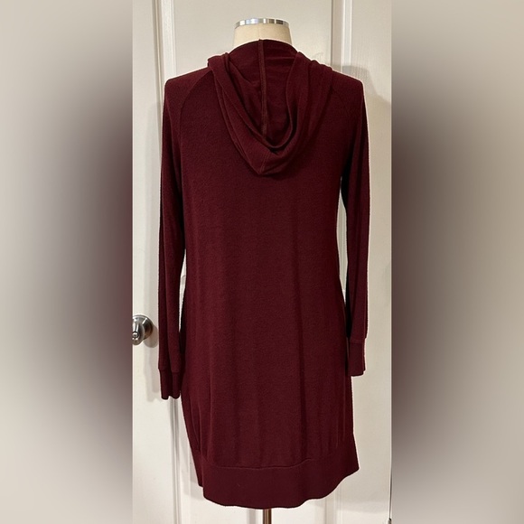 Altar’d State Burgundy Hooded Open Cardigan – Size S - Picture 2 of 3